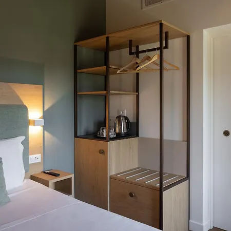 Hotel Venice Resort Airport-3